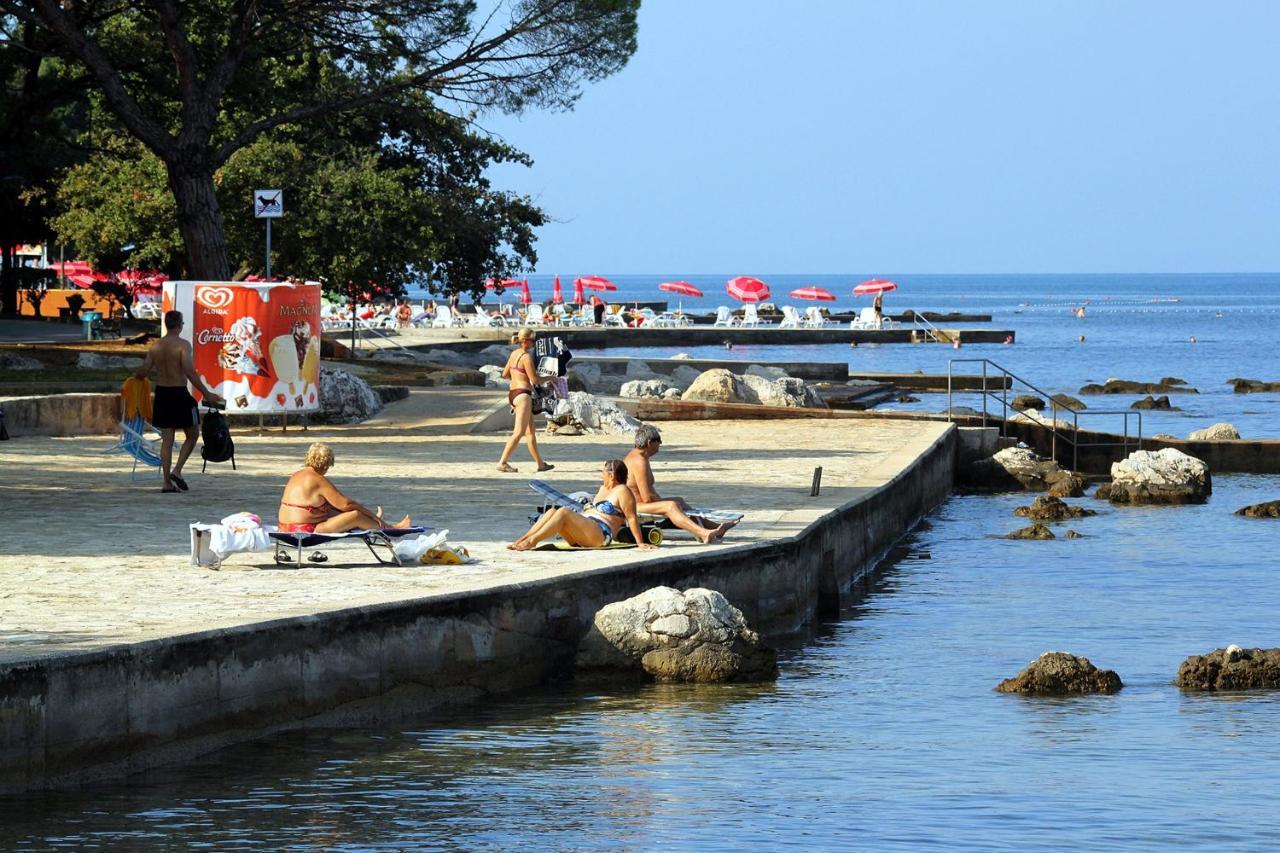 With A Parking Space - 19776 * Umag